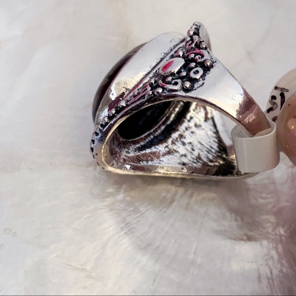 Silver Tone Faux Black Speckled Oval Stone Ring 8 - Picture 5 of 6
